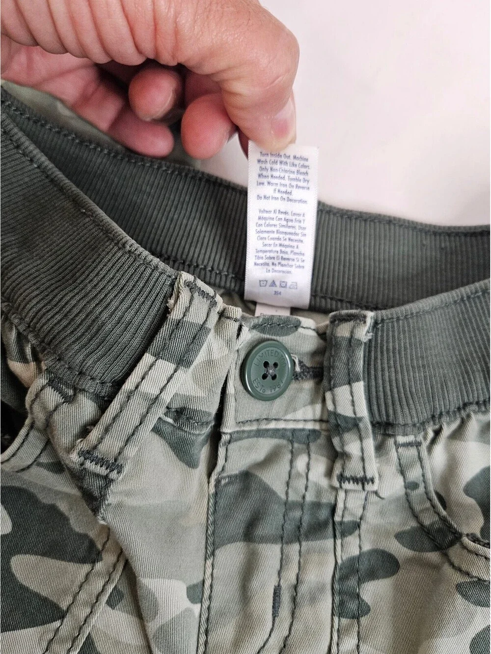 Limited Too Girls' Camouflage-Print Stretch Cargo Pants Size 7-Back to School!